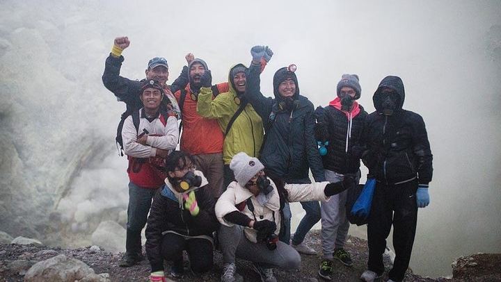 From Bali: 24-Hour Kawah Ijen Blue Flames, Dinner & Room