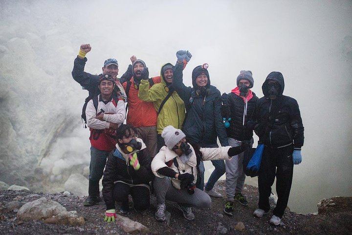 From Bali: 24-Hour Kawah Ijen Blue Flames, Dinner & Room