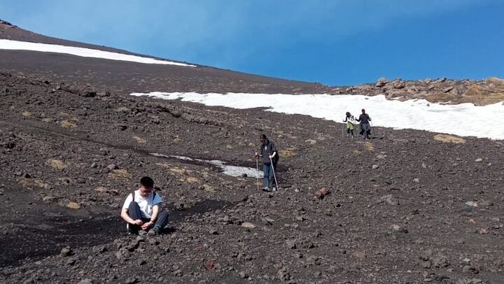 From Catania: Etna Small-Group Tour at 2950 mt with Lunch