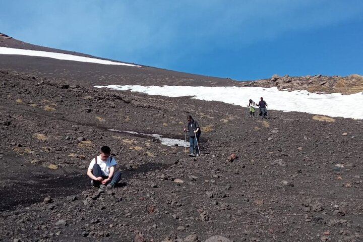 From Catania: Etna Small-Group Tour at 2950 mt with Lunch