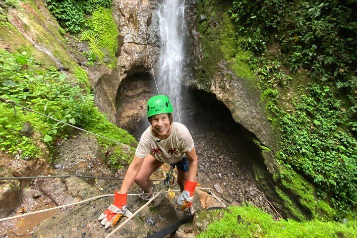 Full Day Class II-III Rafting and Canyoning Rappelling from La Fortuna-Arenal