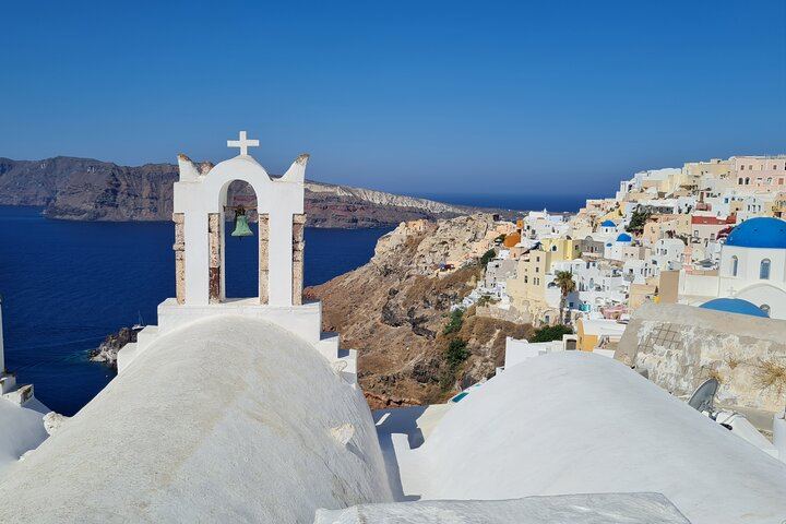 Full-Day Private Tour of Santorini Caldera & The Most Famous Sightseeing