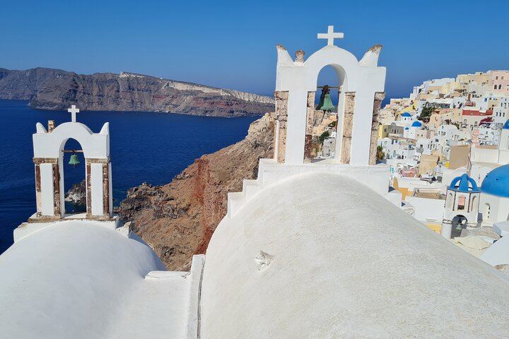 Full-Day Private Tour of Santorini Caldera & The Most Famous Sightseeing