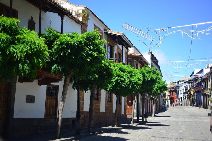 Full Day to Bandama Volcano, Center and High Peaks of Gran Canaria & Roque Nublo