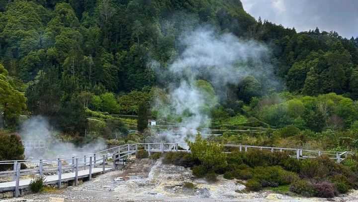 Furnas by Nightfall: Mystic Tour (Dinner included) - Hot Springs