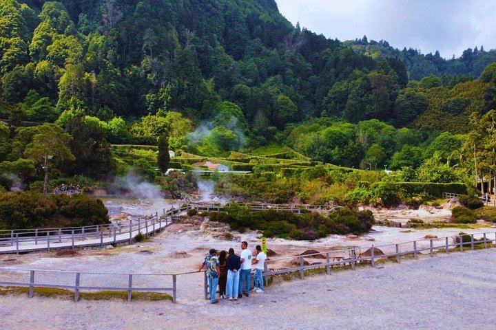 Furnas by Nightfall: Mystic Tour (Dinner included) - Hot Springs