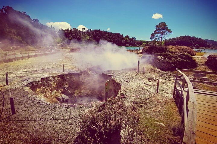 Furnas fumarolles, boilers and hot springs