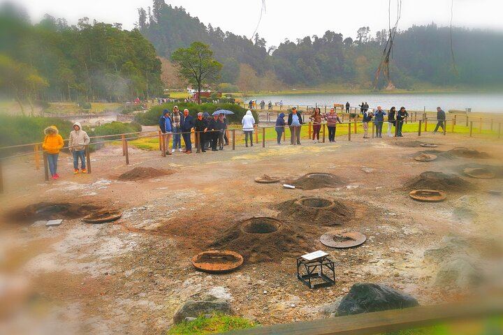 Furnas fumarolles, boilers and hot springs