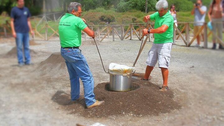 Furnas stew cooked during 6 hours in volcanic soil