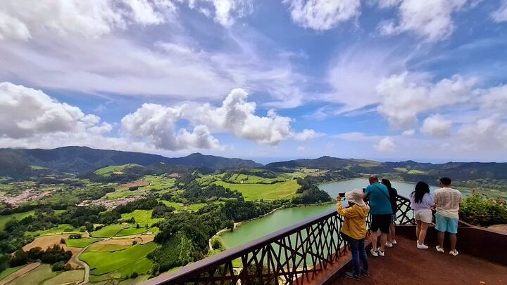 Furnas: Volcano Wonders, Tea Plantation & Waterfall Tour