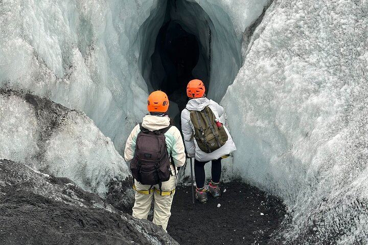 Glacier Hike at Solheimajokull in Small Group (6 pers max)