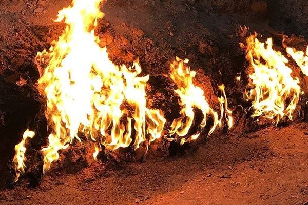Gobustan's Blue Clay Craters, Bibi-Heybat Mosque and the Last Fire of Absheron