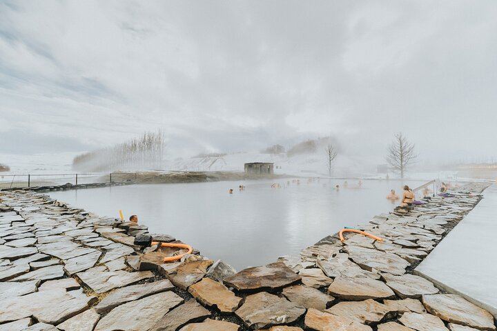 Golden Circle, Secret Lagoon & Kerið Small Group Tour