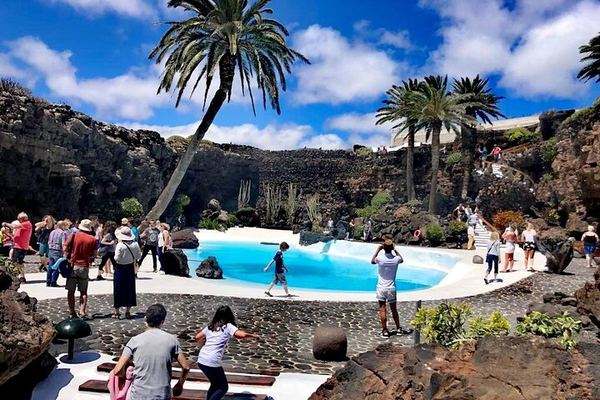 Lanzarote in a Day from the Cruise Port: Timanfaya, Jameos, Lago Verde