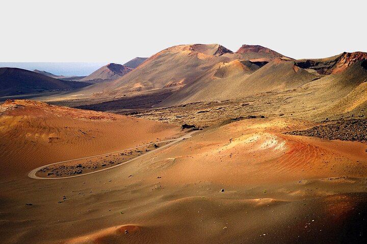 Grand Tour to Timanfaya and Jameos del Agua for cruise passengers