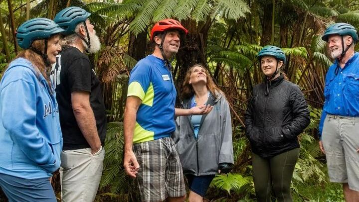 Guide talking about Flora inside Volcanoes National Park