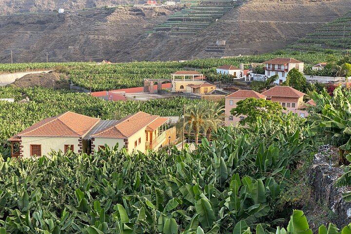 Hacienda below in Tazacorte