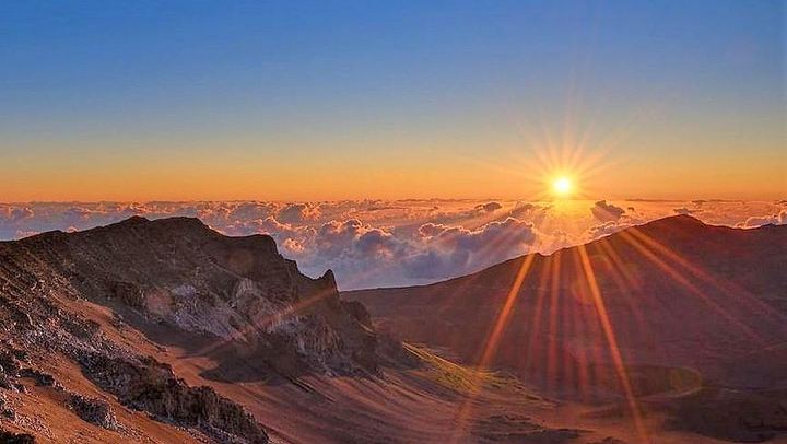 Haleakala Sunrise Best Guided Bike Tour with Bike Maui