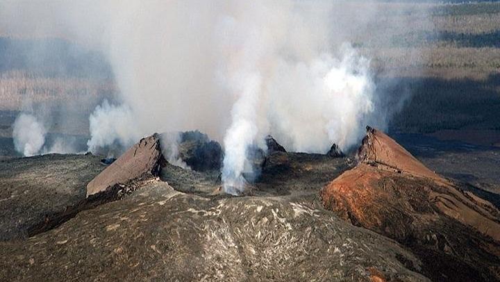 P'u'u O'o crater Big Island Hawaii