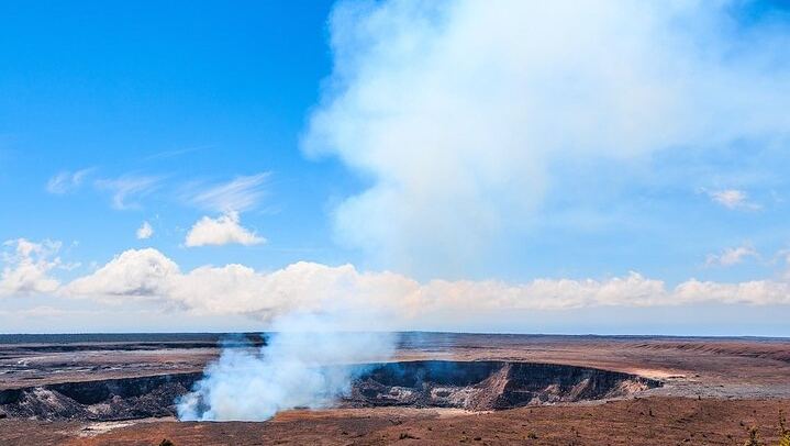 Hilo Big Island-Volcano Day tour & Hotel PU from Honolulu Oahu