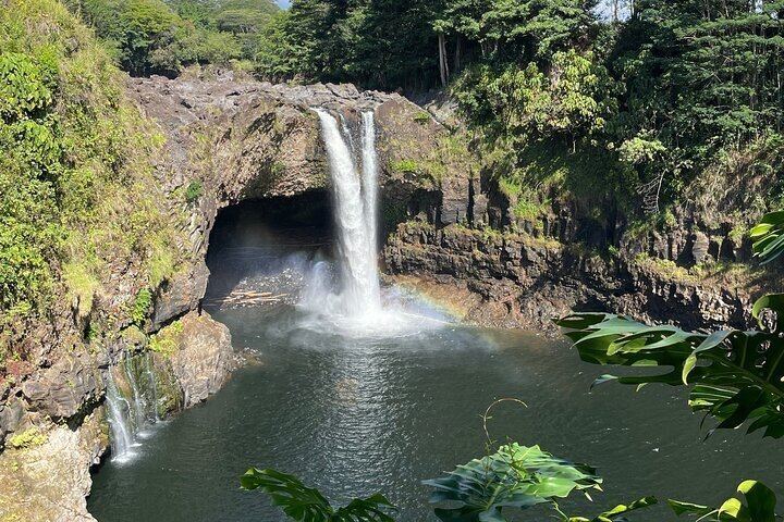 Hilo Shore Excursion: Visit Volcano, Waterfall, Beach with Lunch