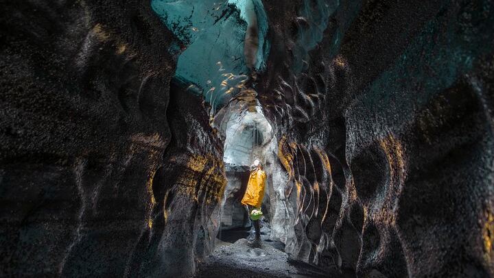 Ice Cave by Katla Volcano Super Jeep Tour from Vik