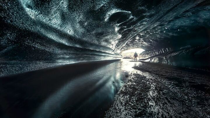 Ice Cave by Katla Volcano Super Jeep Tour from Vik