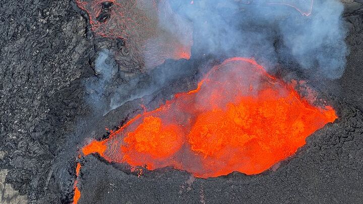 Iceland Volcanic Eruption Area Helicopter Tour from Reykjavík