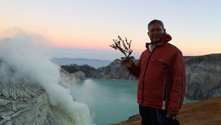 Ijen Crater Tour