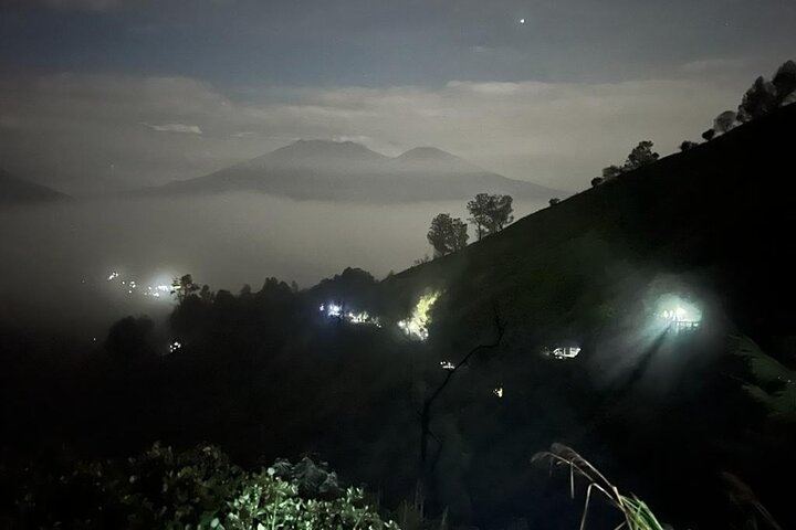 Ijen Crater Tour