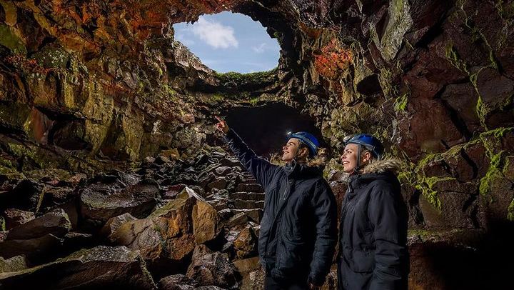 Inside the Lava Tunnel