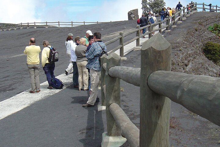 Irazu volcano