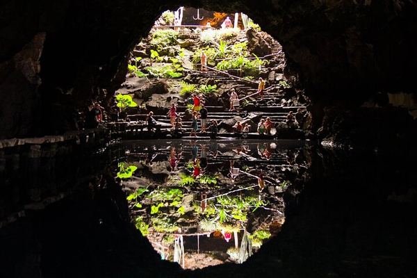Jameos del Agua, Mirador del Río and the Manrique Foundation, Wednesdays