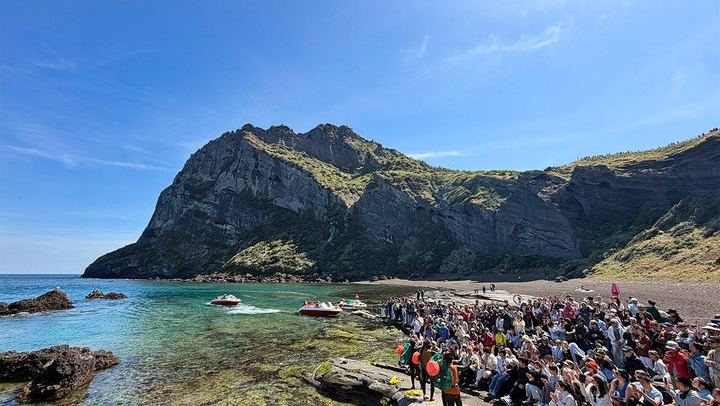 Jeju Island Eastern UNESCO site Full Day Guided Tour
