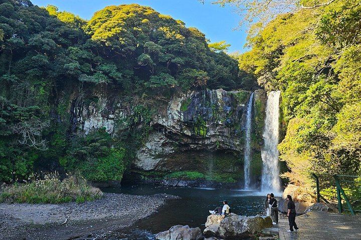 Jeju Island South UNESCO Highlights Day Tour With Mt Halla