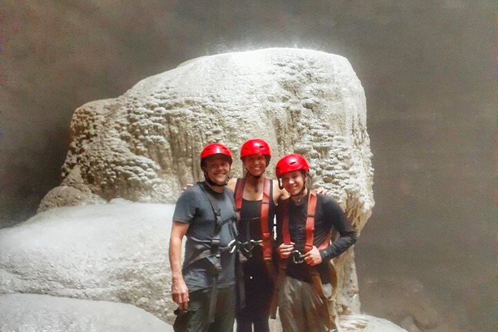 JOMBLANG CAVE
In the end, we only regret the chances we didn’t take."
Pesan sekarang!!!
 wa.me/6281804128869

#borobudurtemple
#Timangbeach #mountmerapi #jomblangcave #explorejogjakarta