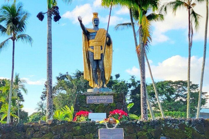 Kamehameha the Great statue in Hilo