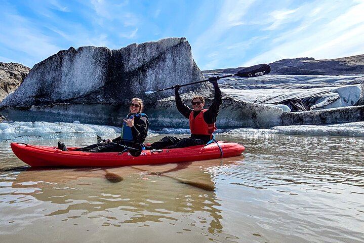 Kayaking on the Sólheimajökull Glacier Lagoon