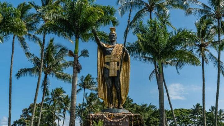 King Kamehameha Statue in Hilo—a symbol of strength and unity in Hawaiian history.