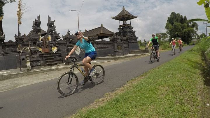 Kintamani Cultural and Nature Cycling Tour ( Manual Bike )