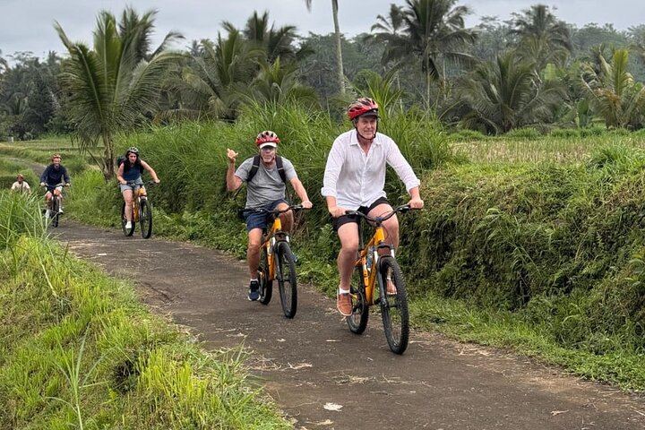 Kintamani Downhill Cycling Tour – Scenic Volcano & Rice Terrace
