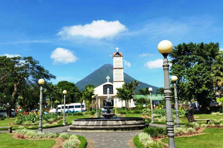 La Fortuna Town