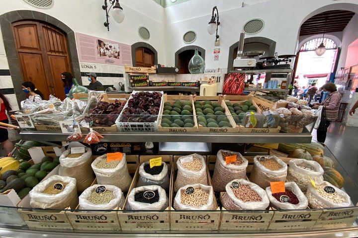 La recova market