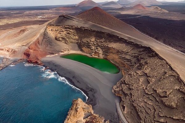 South Lanzarote in 6 to 7 Hours: El Golfo, Timanfaya, La Geria