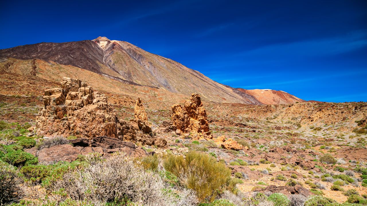 The Las Canadas caldera with the Pico del Teide summit in Teide National Park, Tenerife, Spain