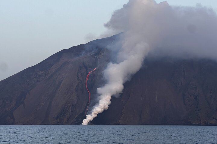 LAVA FLOW STROMBOLI