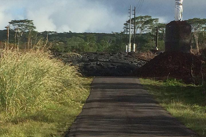 Lava flow that blocked road to Fissure 8