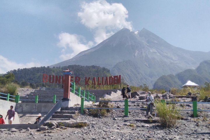 Merapi Lava Tour by Jeep