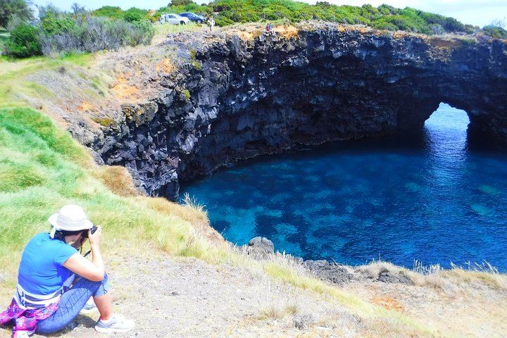 Miradouro da Ponta furada, a place where you can observe crystal clear waters and the erosion of the coast.