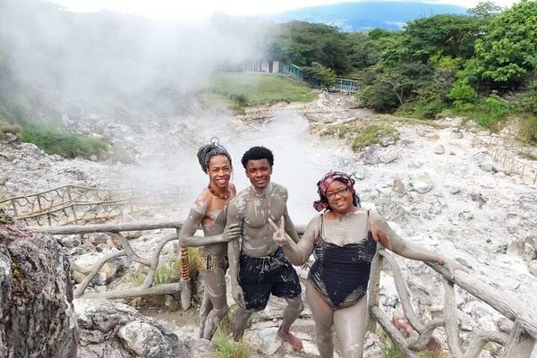 Las Hornillas: a Walk-Through Crater, and a Sauna on a Boiling Pool